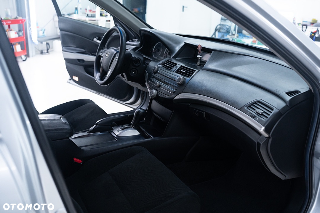 Honda Accord 3.5 V6 EX - 16