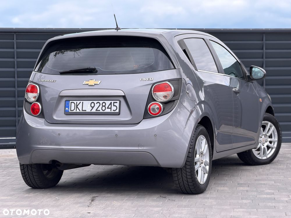 Chevrolet Aveo 1.6 LTZ - 6