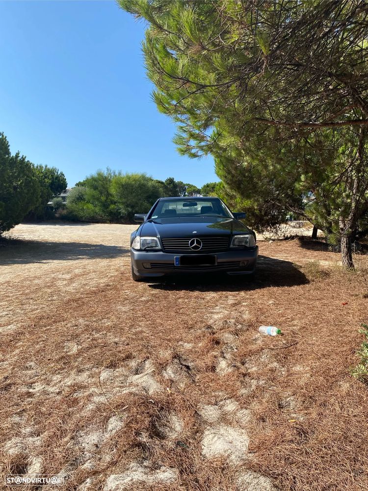 Mercedes-Benz SL 300 SE - 28