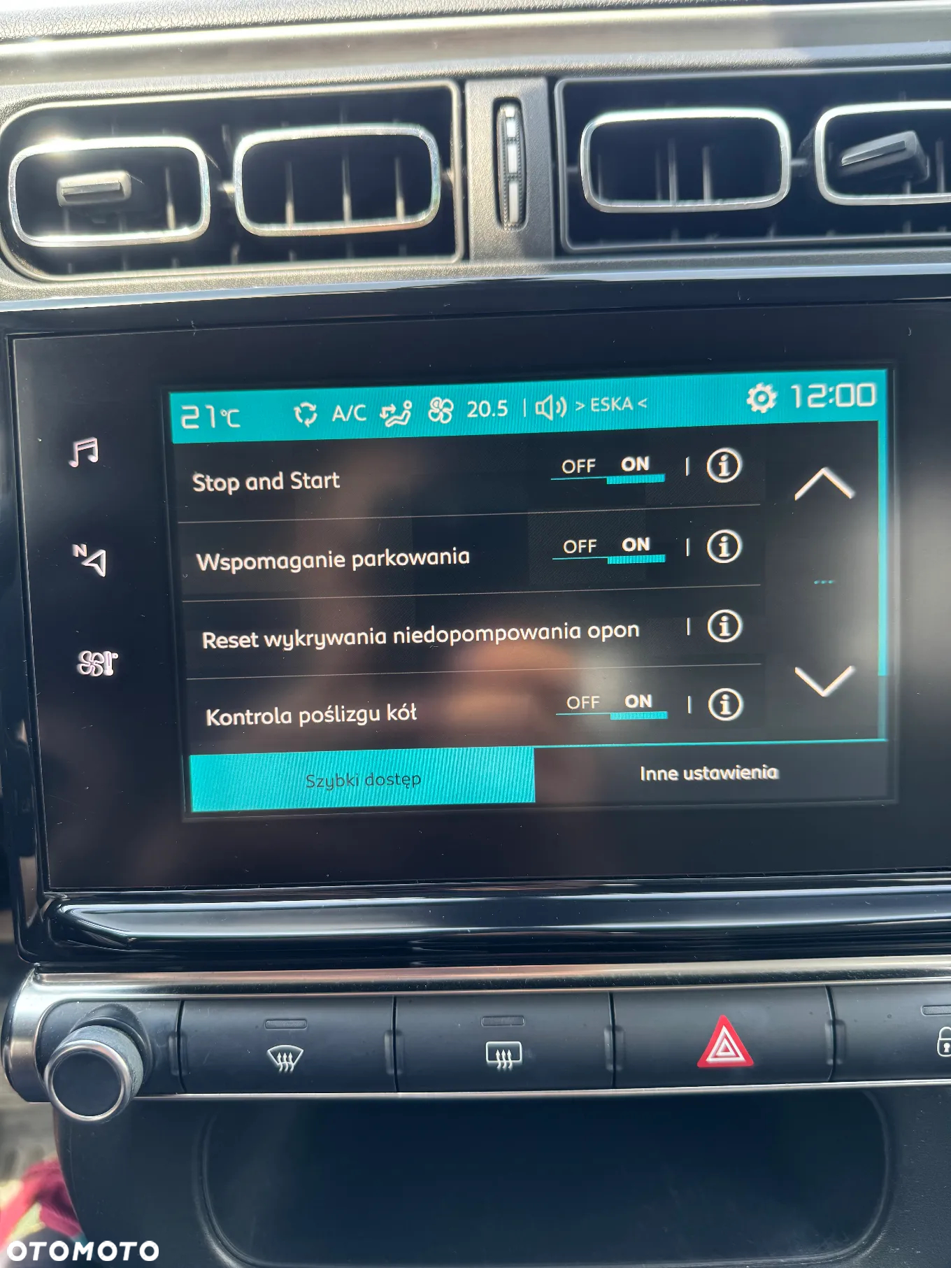 Citroën C3 1.2 PureTech Shine S&S EAT6 - 19