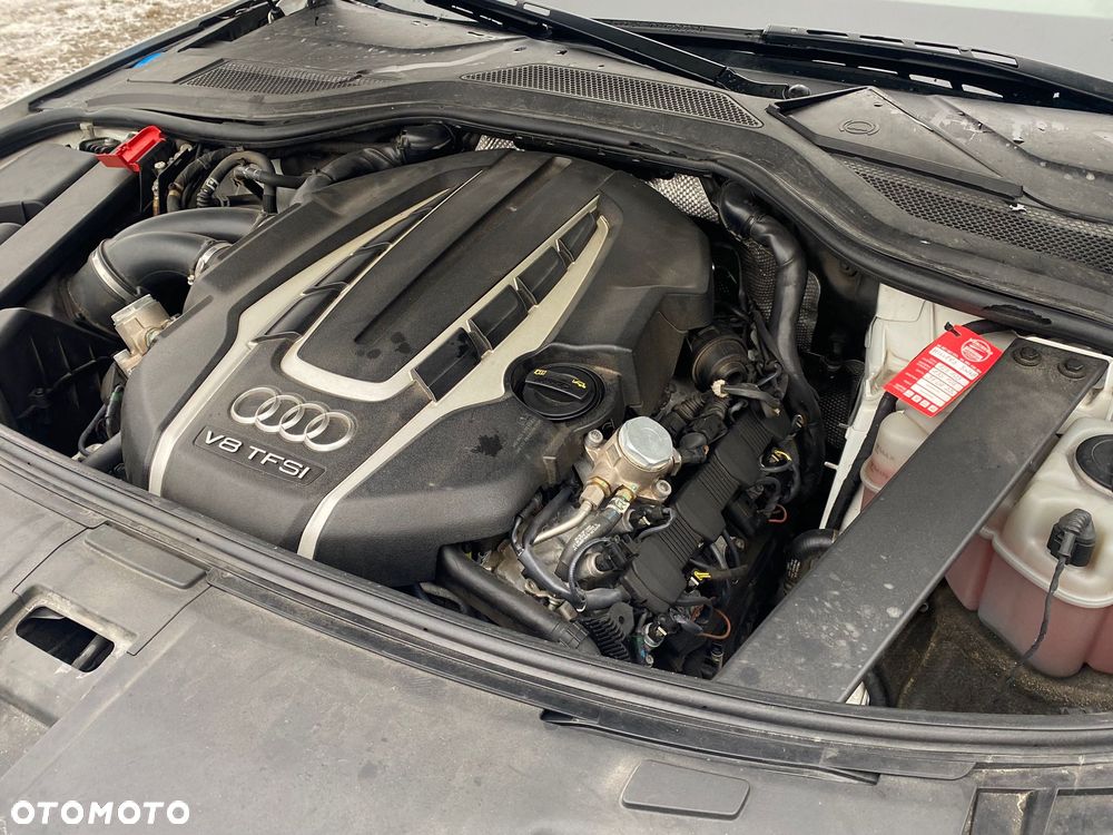 Audi A8 4.0 TFSI L Quattro - 11