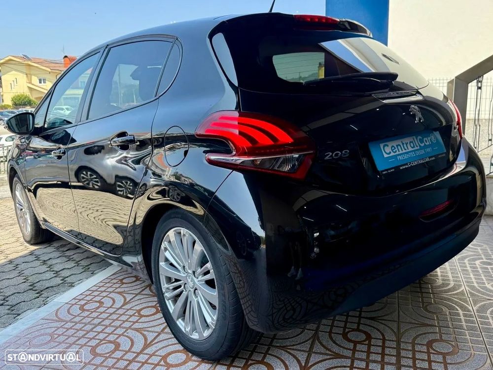 Peugeot 208 1.2 PureTech Style - 7