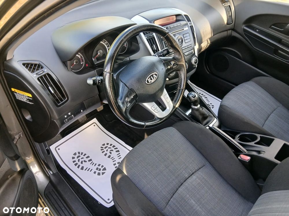 Kia Ceed 1.6 CVVT Vision - 28