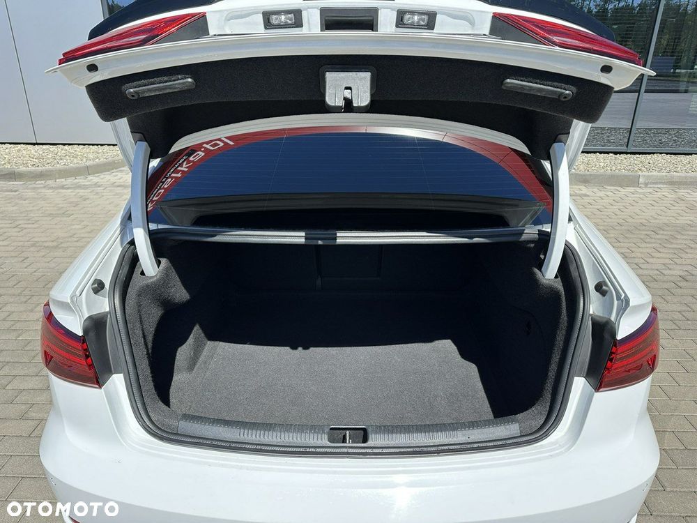 Audi A3 Limousine 1.5 TFSI Sport - 32