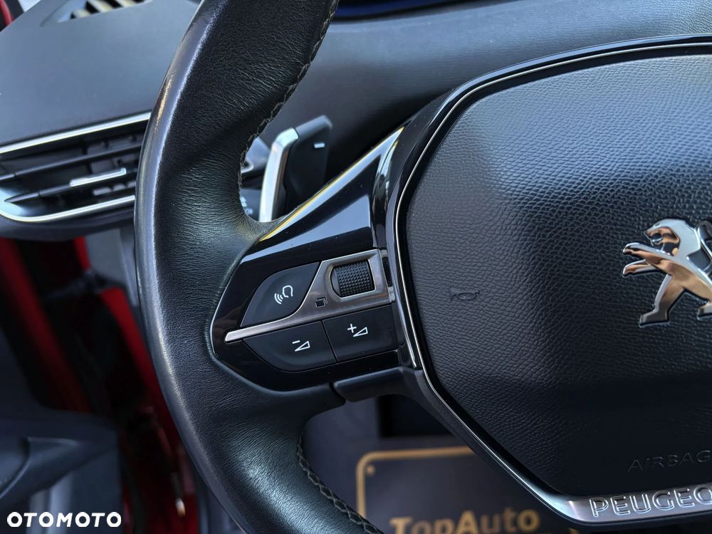 Peugeot 3008 THP 165 EAT6 Stop & Start Allure - 23