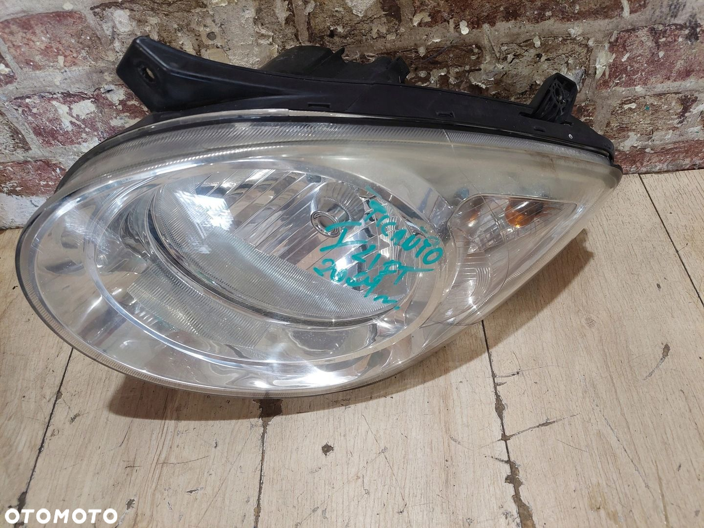 LAMPA PRZÓD LEWA JASNA KIA PICANTO I LIFT 2009 ROK ANGLIK - 2