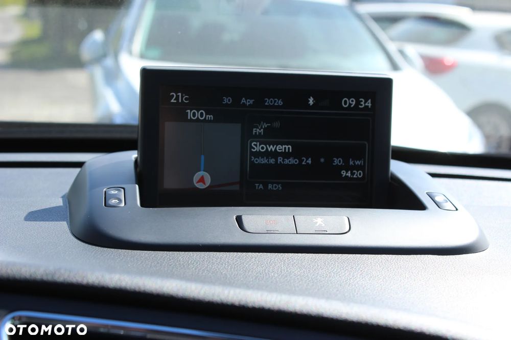 Peugeot 3008 1.6 Premium+ - 21