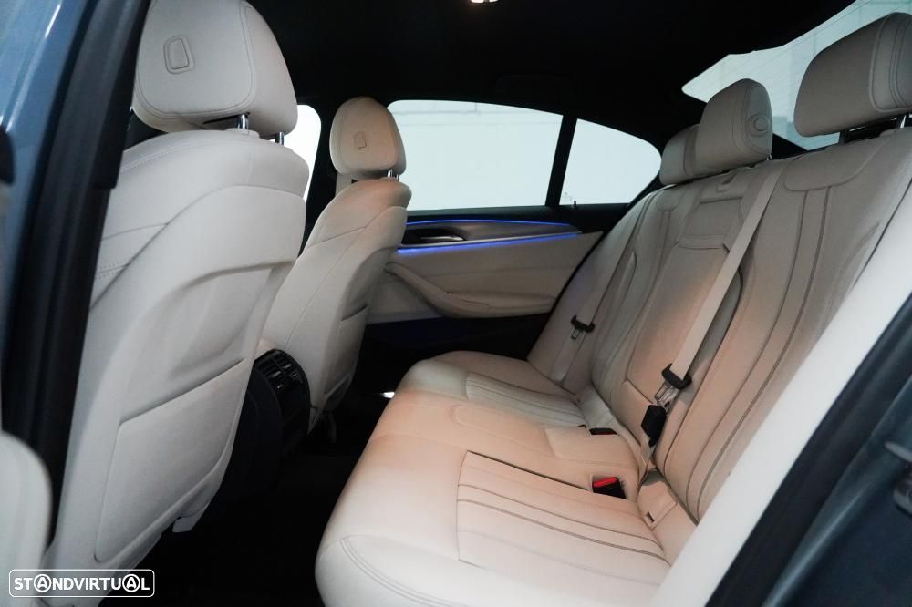 BMW 530 e iPerformance Pack M — fotografia 7