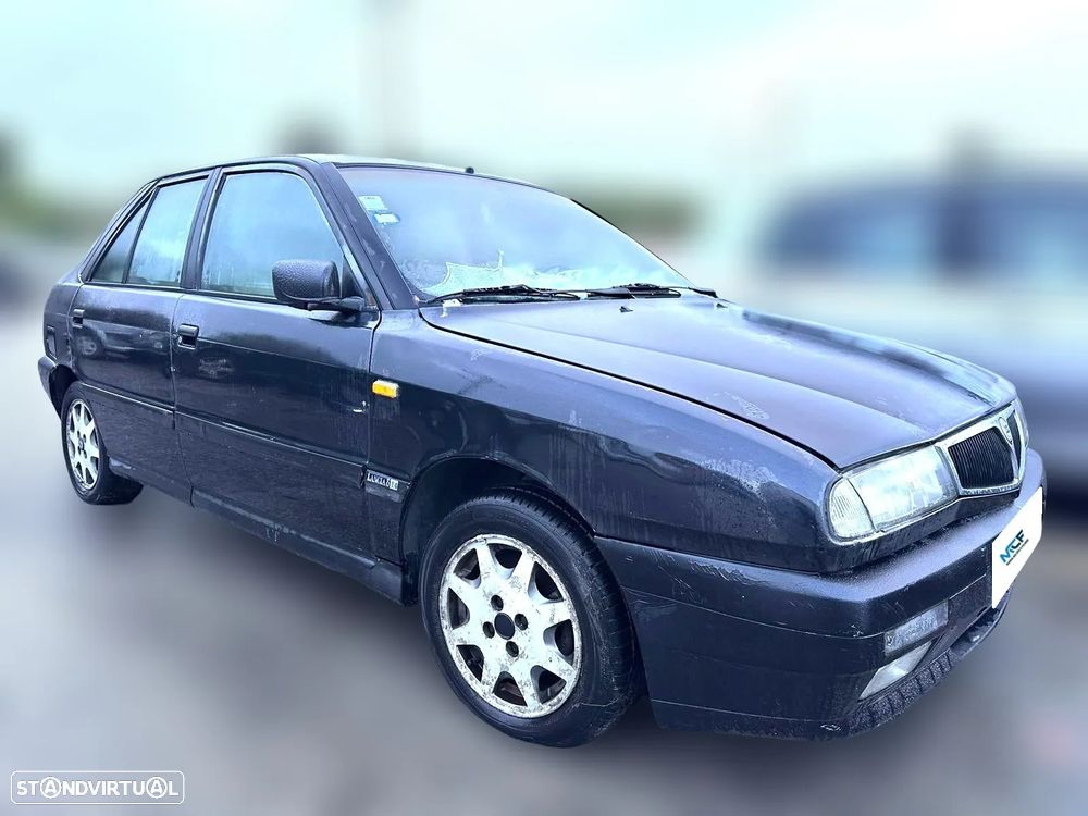 LANCIA Delta II (836) 1.4 i.e. Gasolina 69 cv  51 kW 1994 - 1999 160 A1.046 para peças - 1