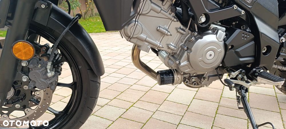Suzuki V-STROM - 38