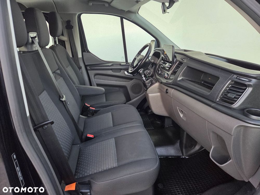 Ford Transit Custom - 12