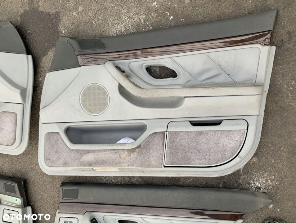 BOCZKI DRZWI KOMPLET SZARE SKÓRA EUROPA BMW E38 - 4