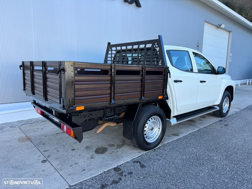 Mitsubishi L-200 Cabine dupla 4X2 - 18