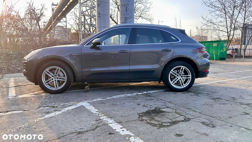 Porsche Macan - 4