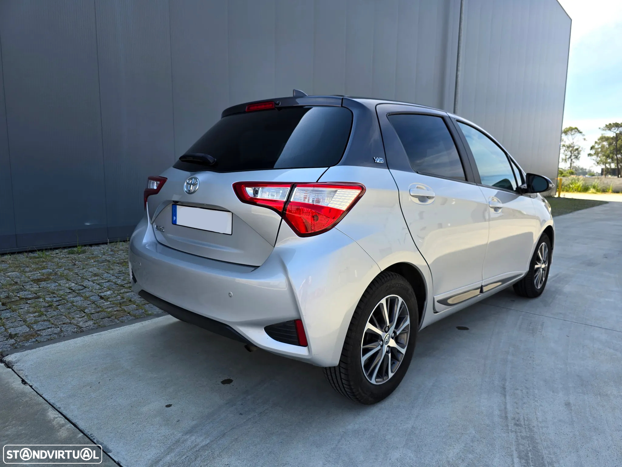 Toyota Yaris 1.0 VVT-i Y20 Club - 7