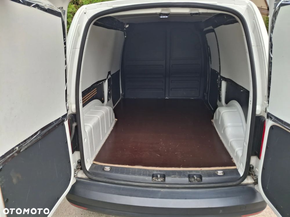 Volkswagen Caddy - 28