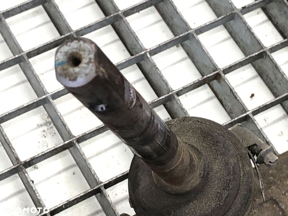 PRZEKŁADNIA LISTWOWA  NISSAN QASHQAI / QASHQAI +2 I (J10, NJ10, JJ10E) 2006 - 2014 1.5 dCi 78 kW - 3