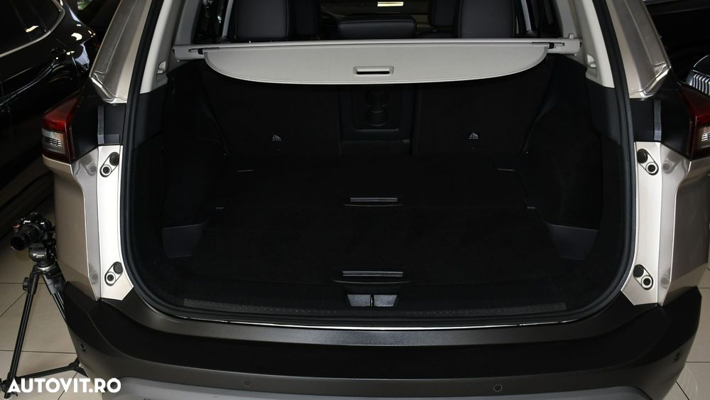 Nissan X-Trail ePower 5 locuri N-Connecta - 22