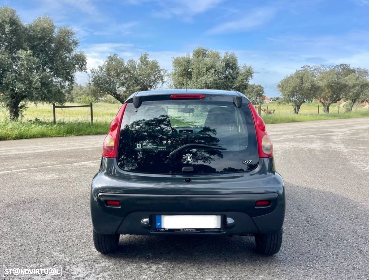 Peugeot 107 1.0 Urban - 6