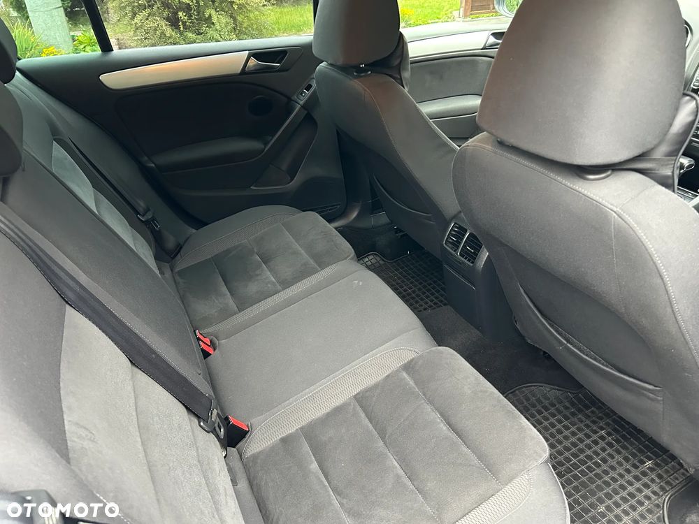 Volkswagen Golf VI 2.0 TDI Highline DSG - 15