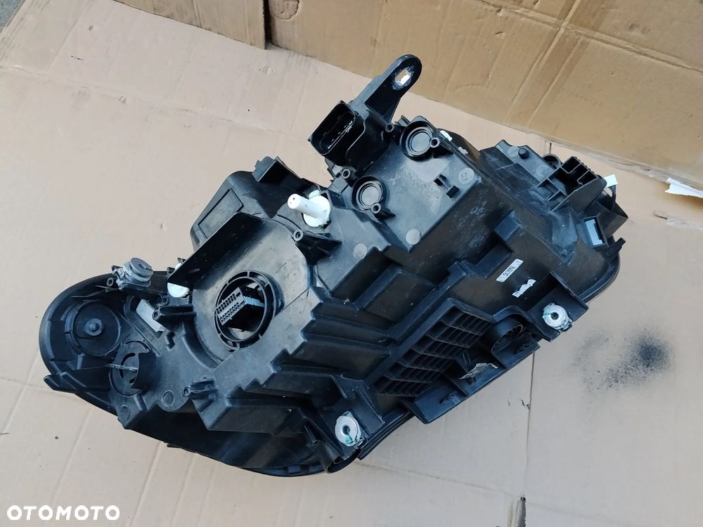 Lampa Lewa Full LED BMW X1 F48 przed lift Europa - 2