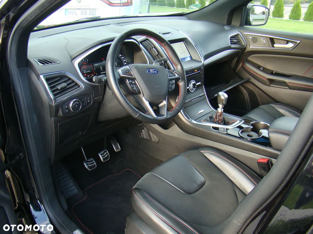Ford Edge 2.0 EcoBlue 4x4 ST-LINE - 24