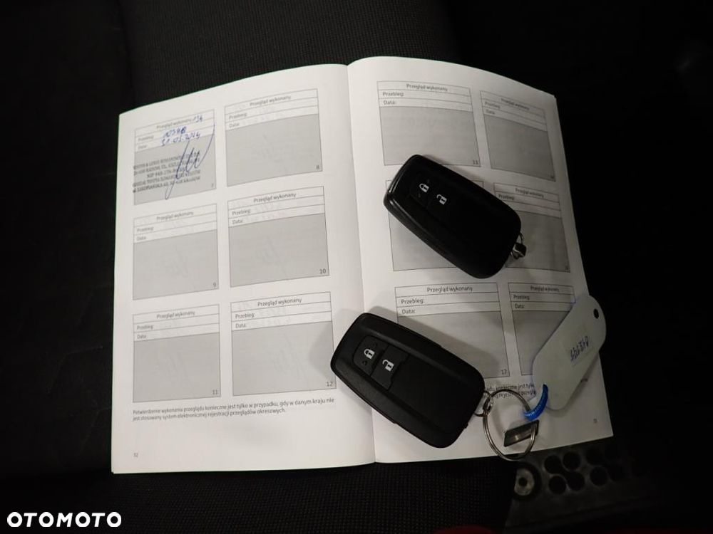 Toyota Corolla 2.0 Hybrid Comfort - 9