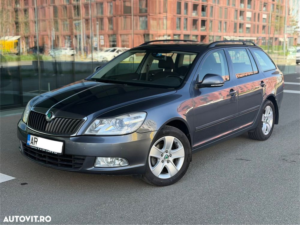 Skoda Octavia 2.0 TDI DPF Elegance - 1