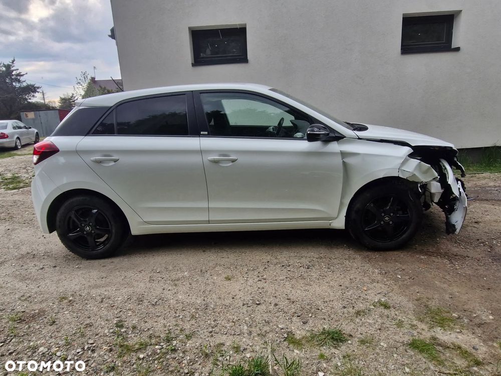 Hyundai i20 1.2 Intro Edition - 9