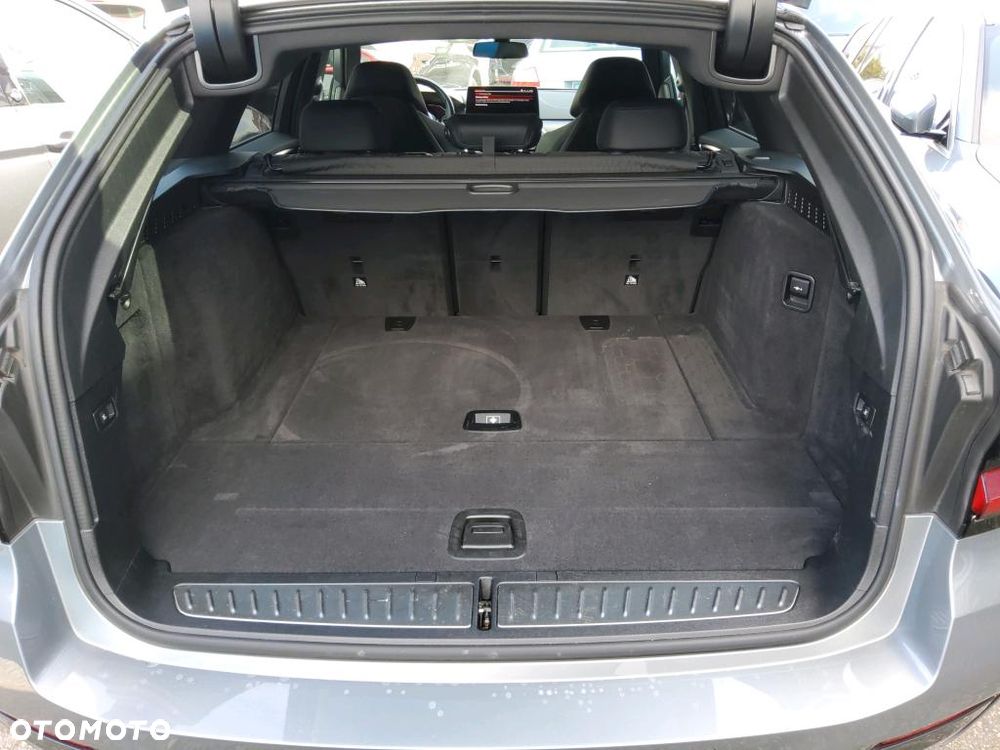 BMW Seria 5 530d xDrive mHEV M Sport sport - 18