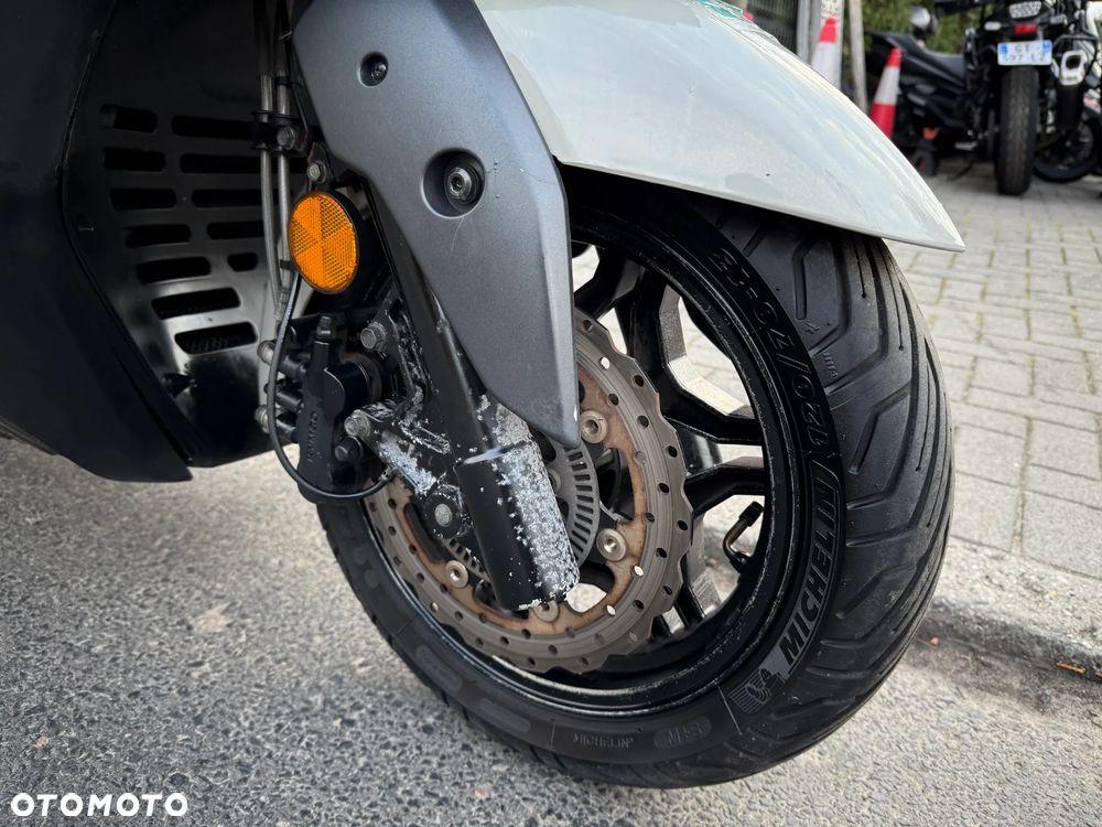 Kymco X-Town - 16