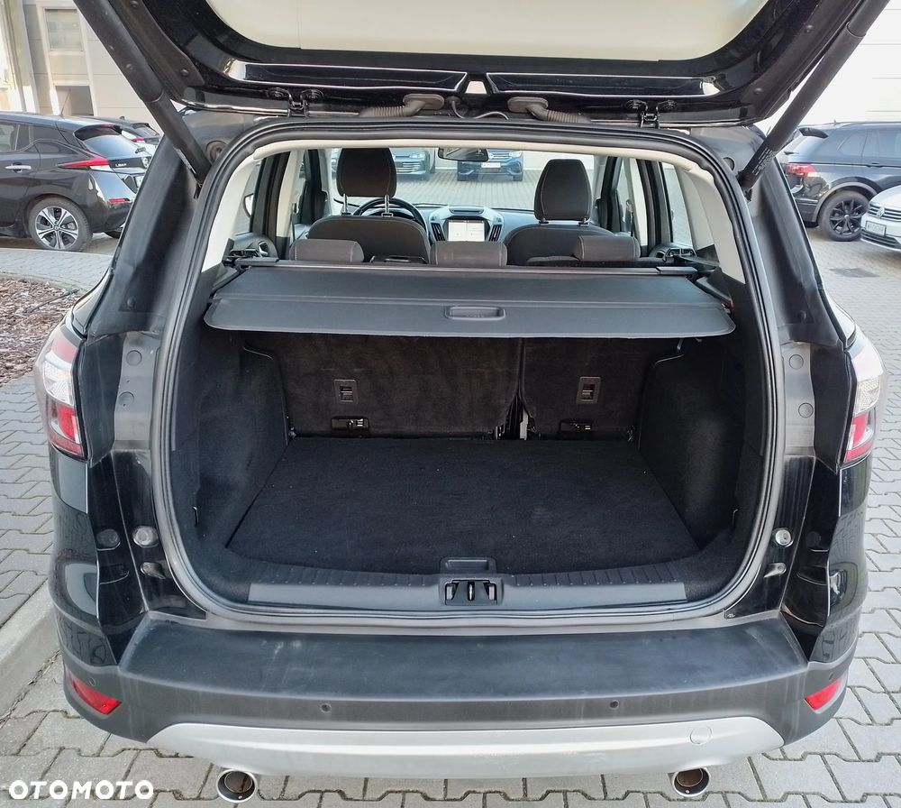 Ford Kuga 2.0 TDCi 4WD Titanium - 36