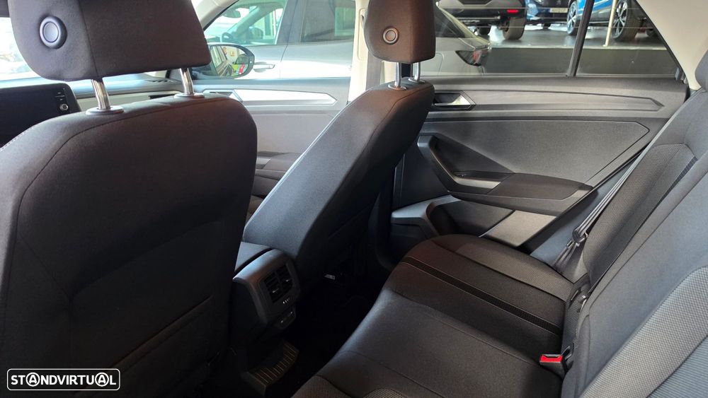 VW T-Roc 1.0 TSI Life - 8