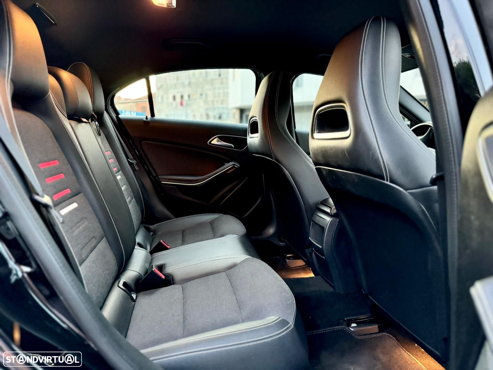 Mercedes-Benz A 180 d Style Plus - 21