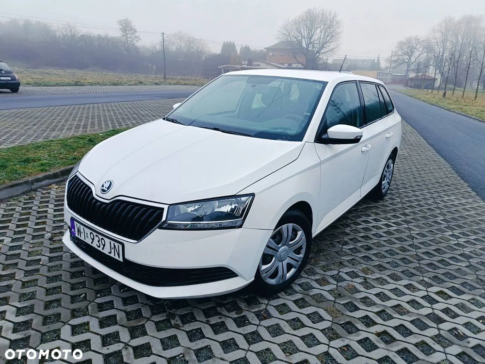 Skoda Fabia 1.0 Ambition - 2