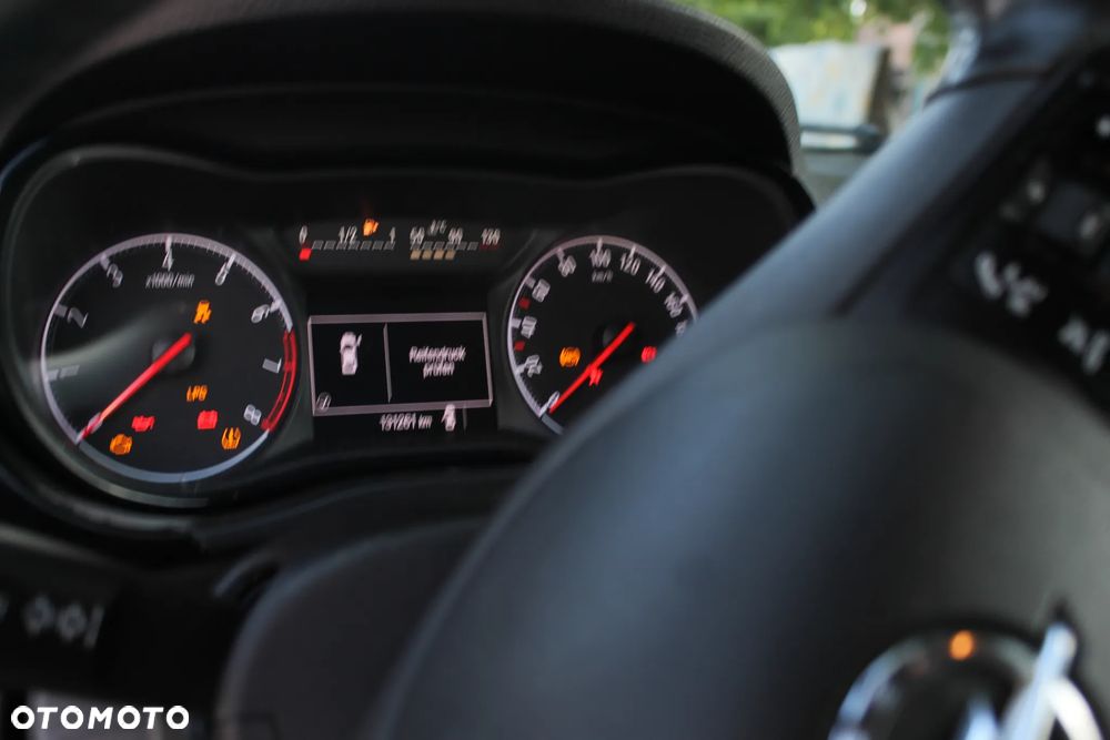 Opel Corsa 1.4 Color Edition S&S - 23