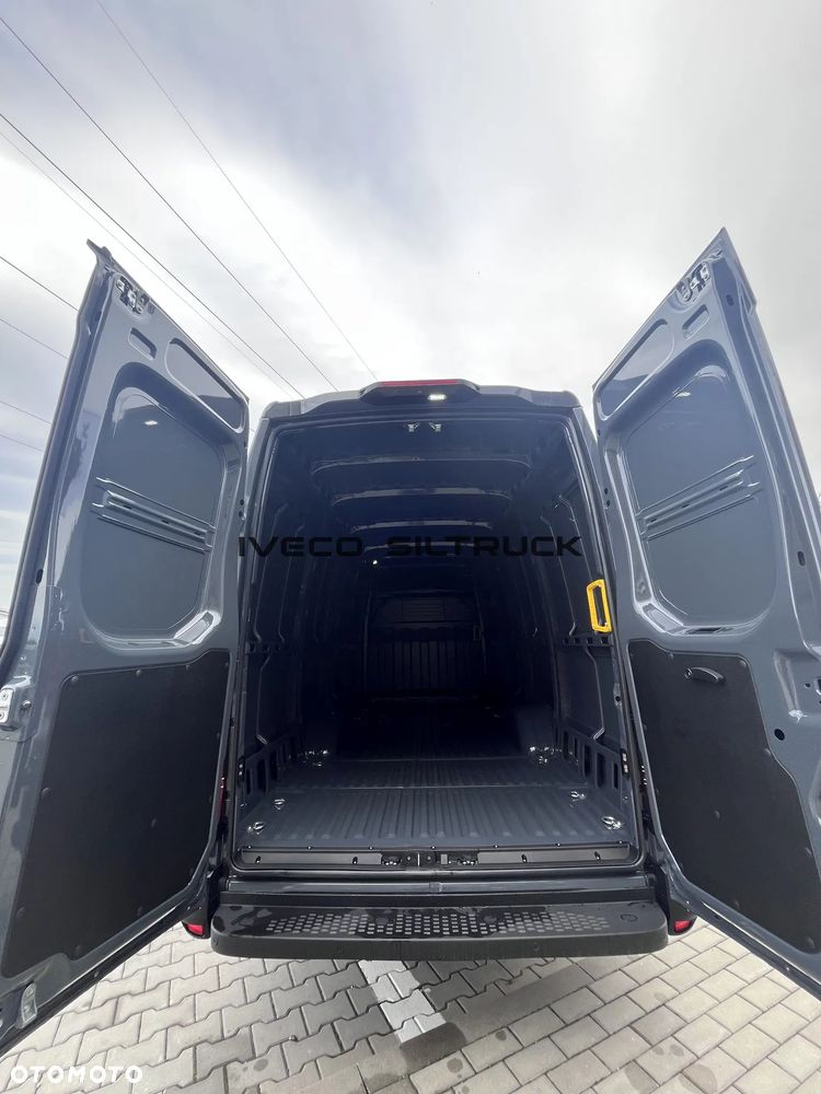 Iveco DAILY 35S16 L4H2 FURGON - 19