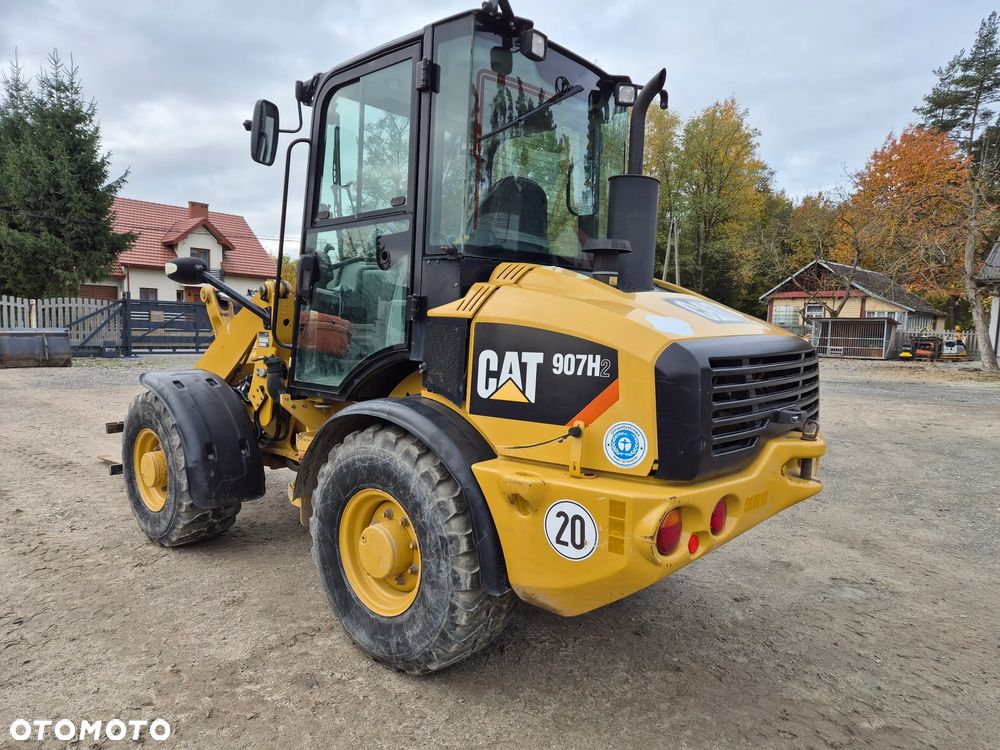 Caterpillar 907H2 - 3