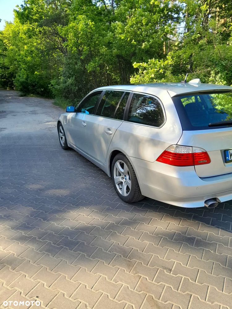 BMW Seria 5 520d - 11