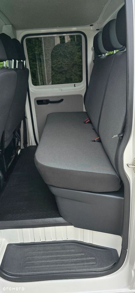 Volkswagen Transporter - 15