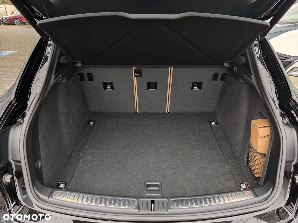 Porsche Macan Standard - 27