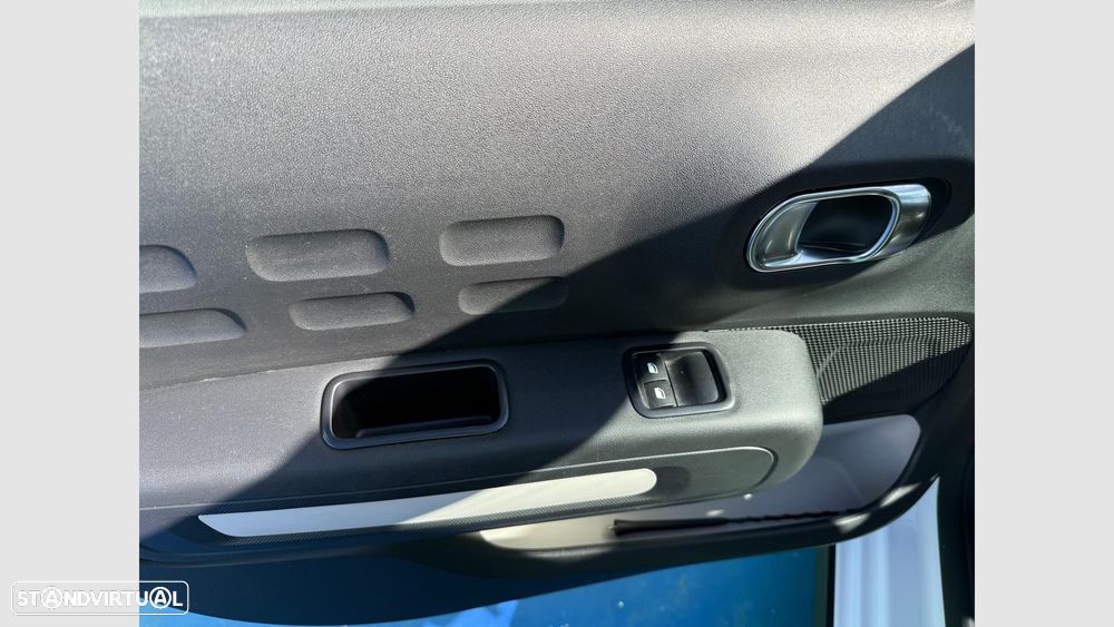 Citroën C3 1.2 PureTech Plus - 9
