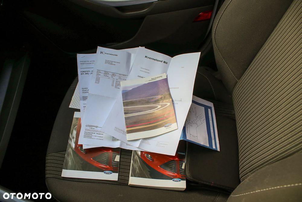 Ford Focus - 28