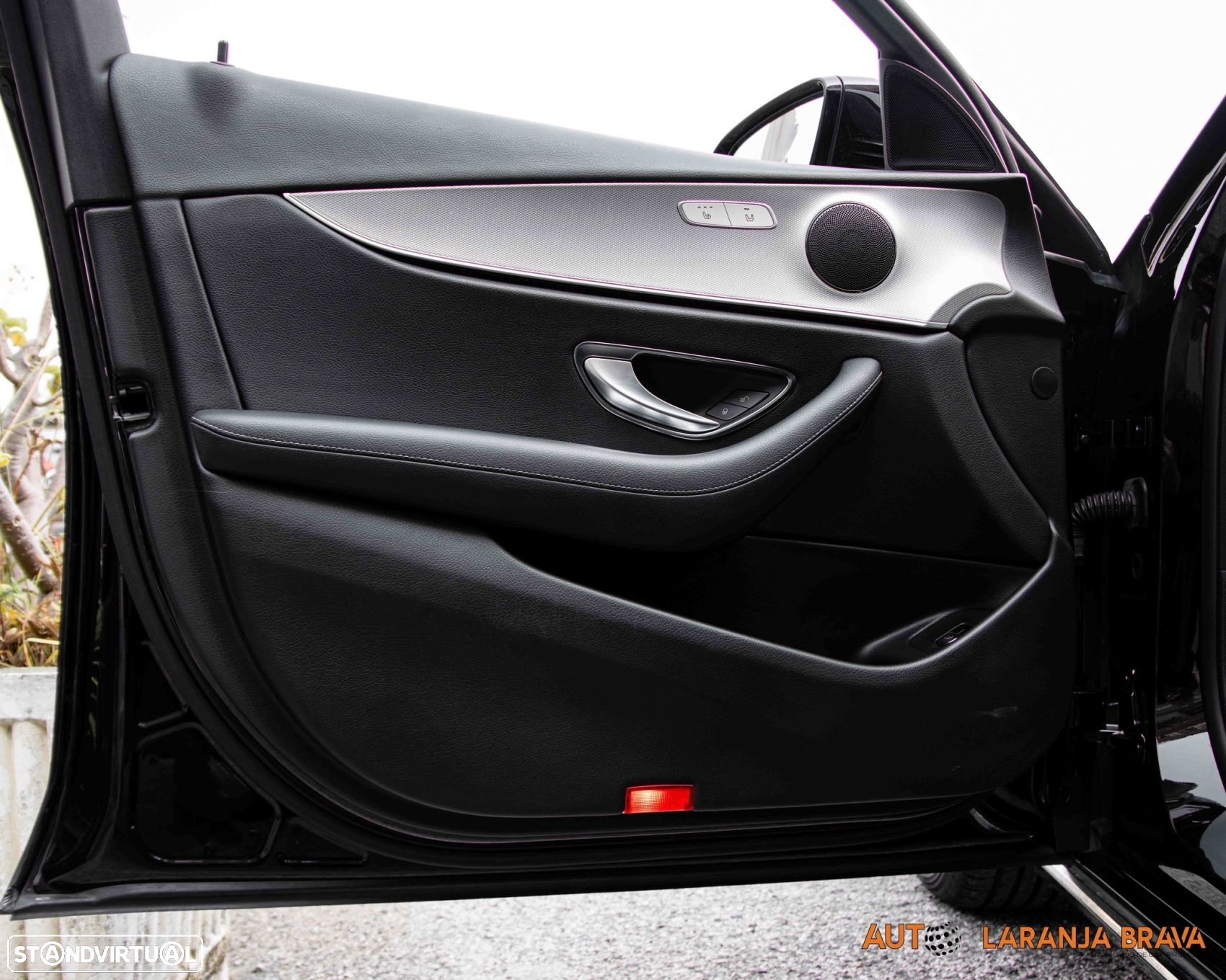 Mercedes-Benz E 220 d Avantgarde - 30
