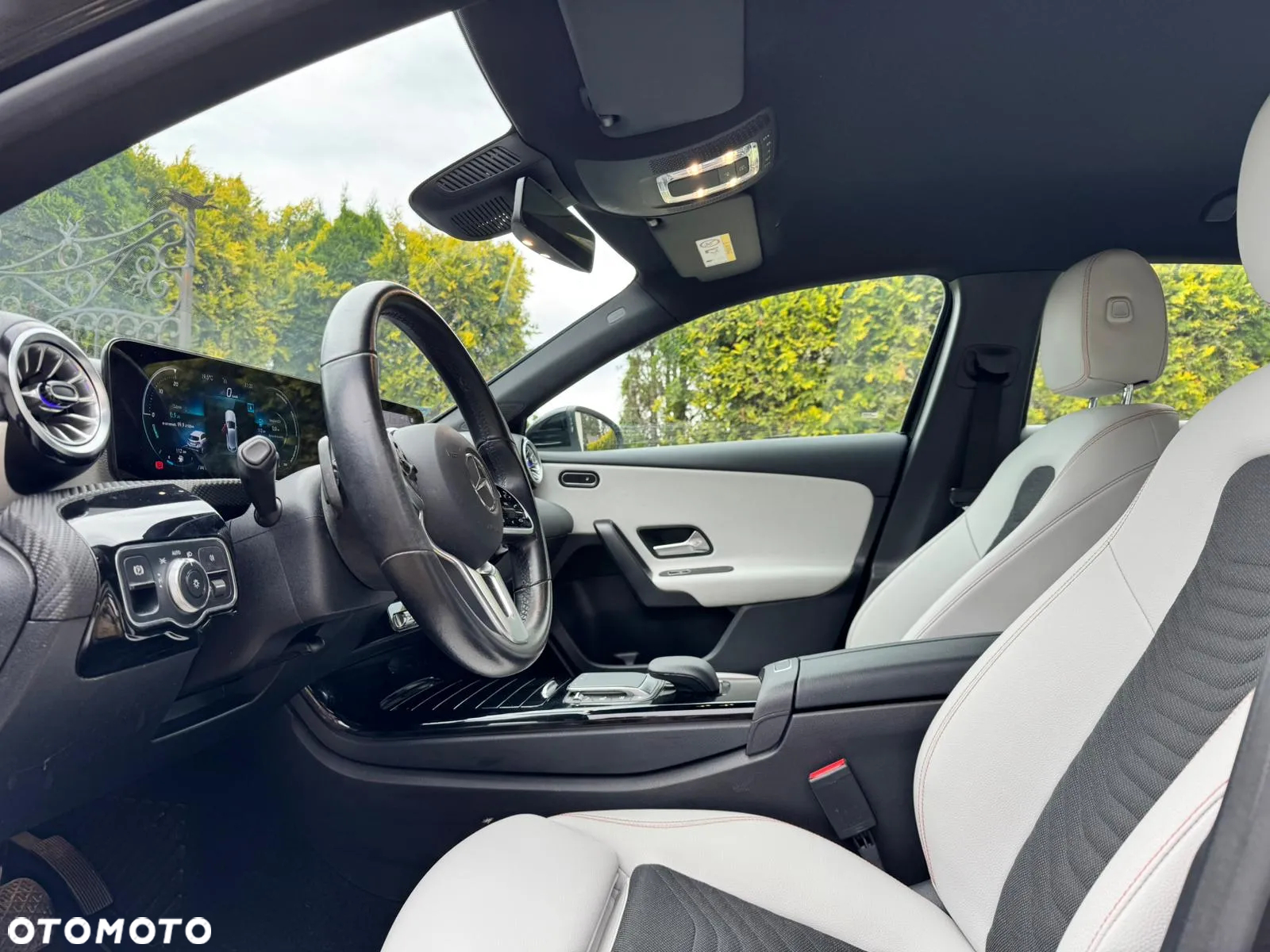 Mercedes-Benz Klasa A 250 4-Matic 7G-DCT - 17