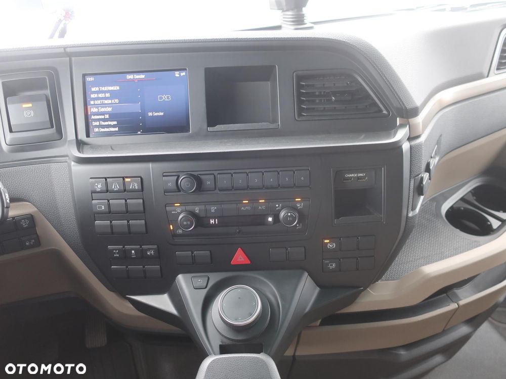 MAN TGX 18.510 4x2 BL SA - 27