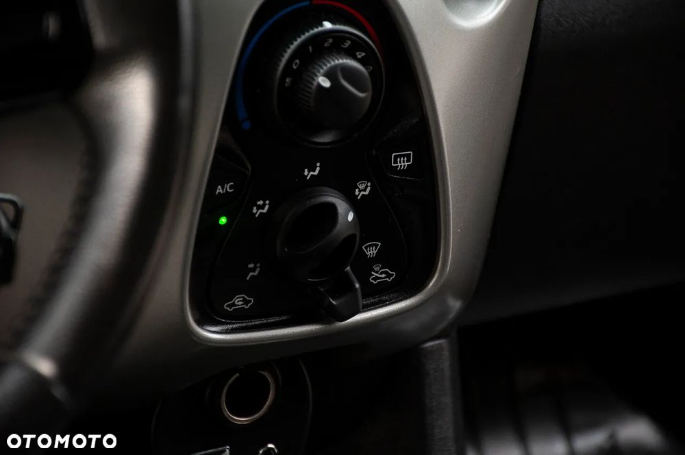 Toyota Aygo - 32