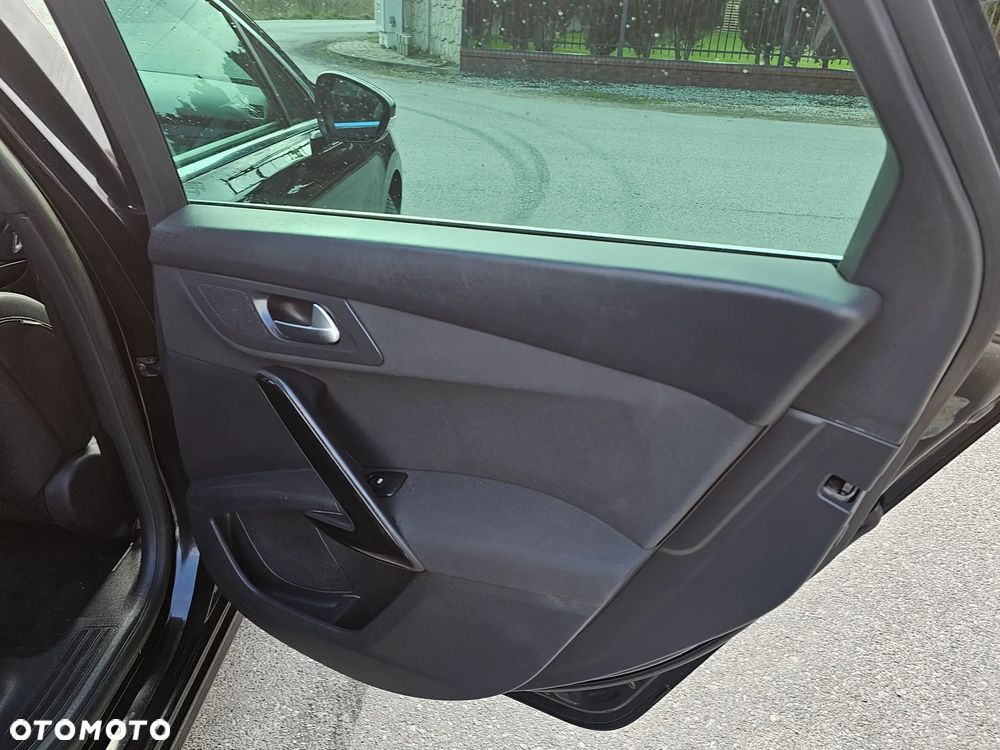 Peugeot 508 HDi FAP 160 Automatik Business-Line - 27