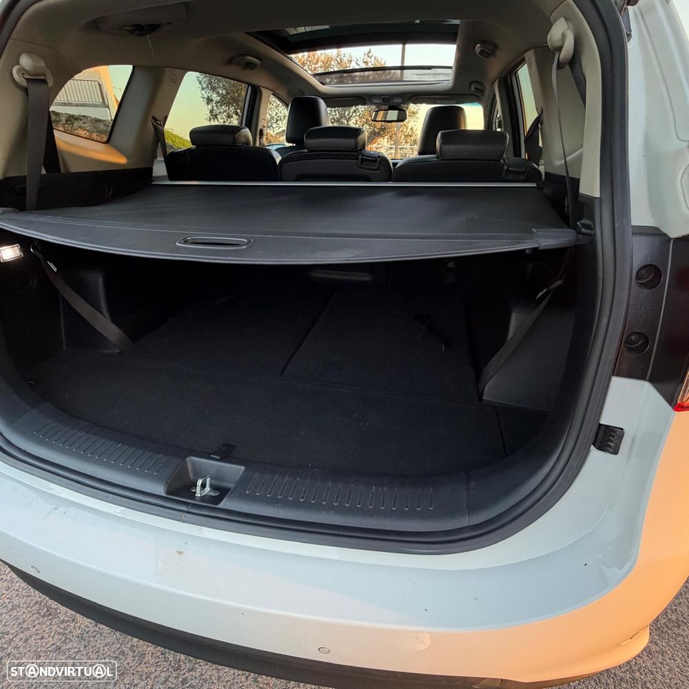 Kia Carens 1.7 CRDi ISG TX - 10