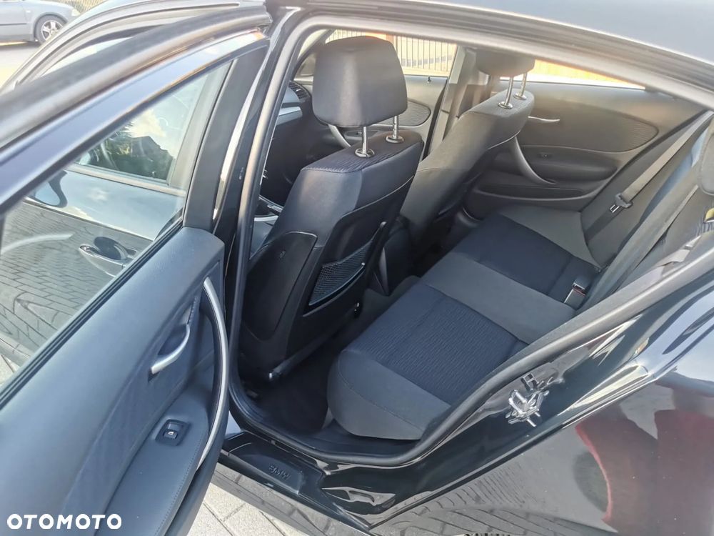 BMW Seria 1 116i - 7